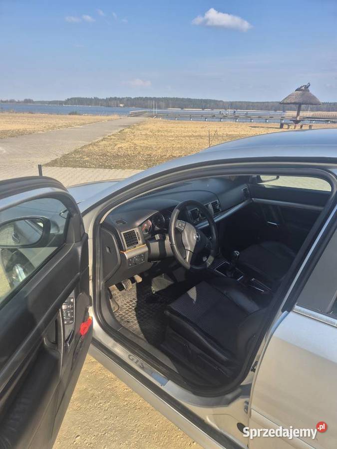 Opel Vectra C 19 CDTI 150 2004 r srebrny Opoczno