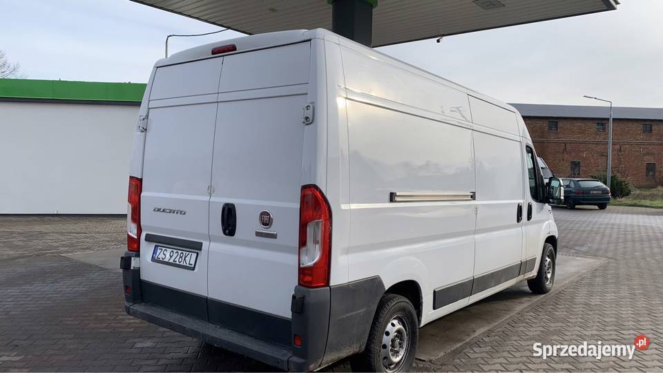 NRENT wypożyczalnia aut dostawczych furgonetek Wynajem pojazdów zachodniopomorskie Szczecin