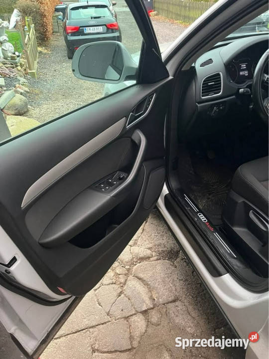 Audi Q3 I 20112018 Sadlno