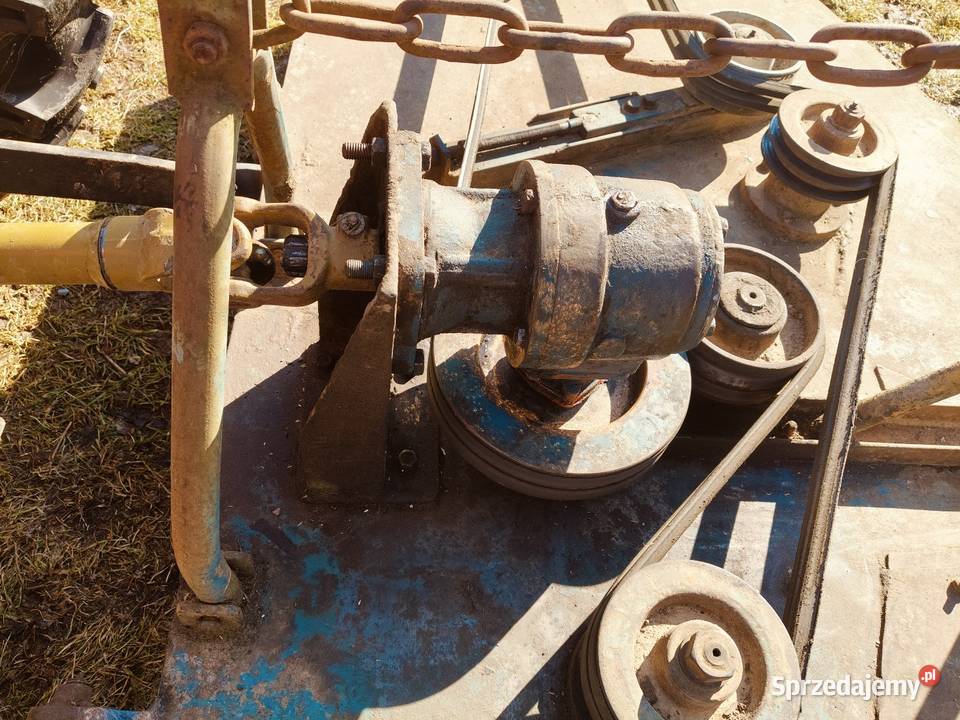 Kosiarka sadownicza paskowiec 230 m Pozostałe świętokrzyskie Sandomierz