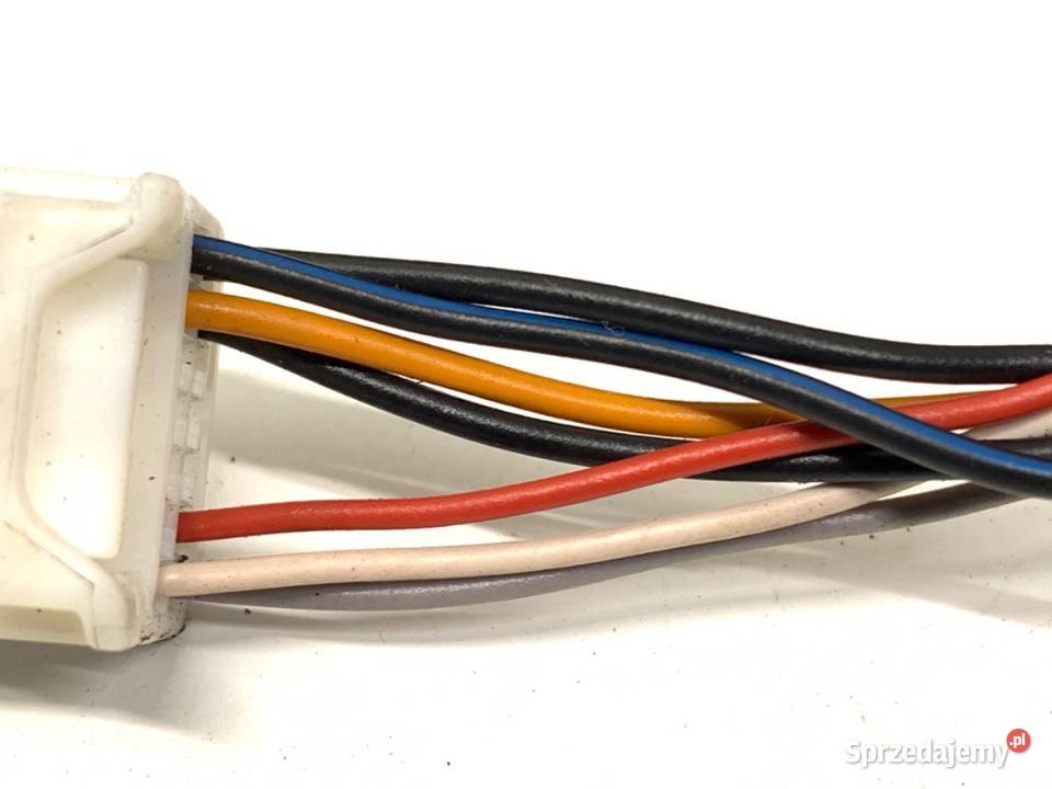 LUSTERKO PRAWY TOYOTA CHR Crossover 2NH osobowe podkarpackie