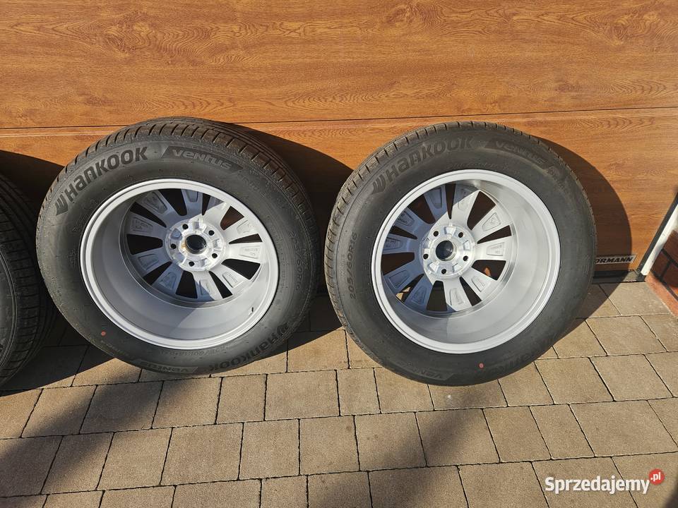 Do sprzedania prawie nowe felgi z oponami Średnica 16" Słupsk sprzedam