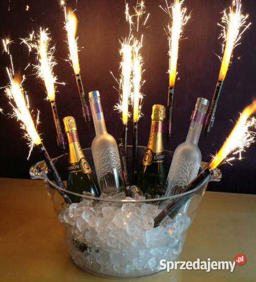 Fontanny tortowe 2 sztuki złote15Świece Łódź