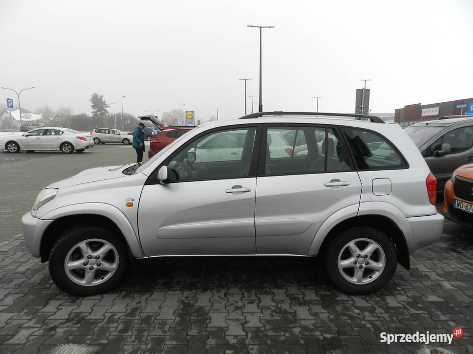 Toyota RAV4 5 drzwi klima hak 4x4 poduszka powietrzna Olsztyn