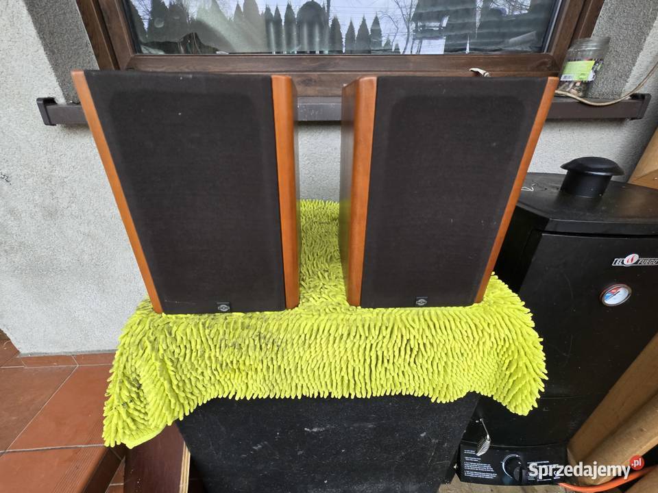 małe porządne kolumny quart 220 Chełm Śląski