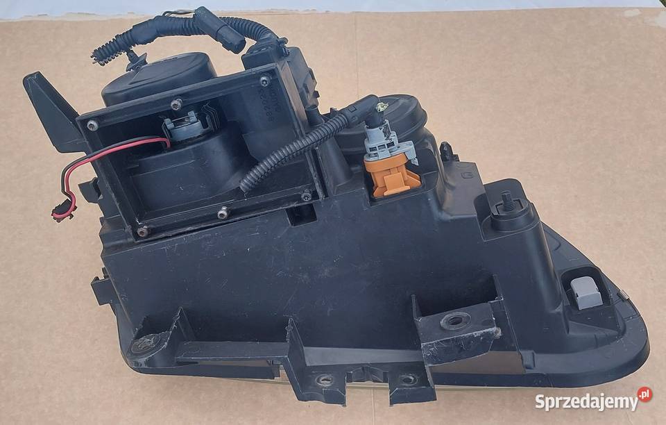 LAMPA LEWA PRZEDNIA EU RENAULT ESPACE III Mielęcin