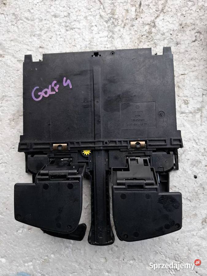 Uchywt Panel Na Kubki Volkswagen Golf 4 Wisznice sprzedam