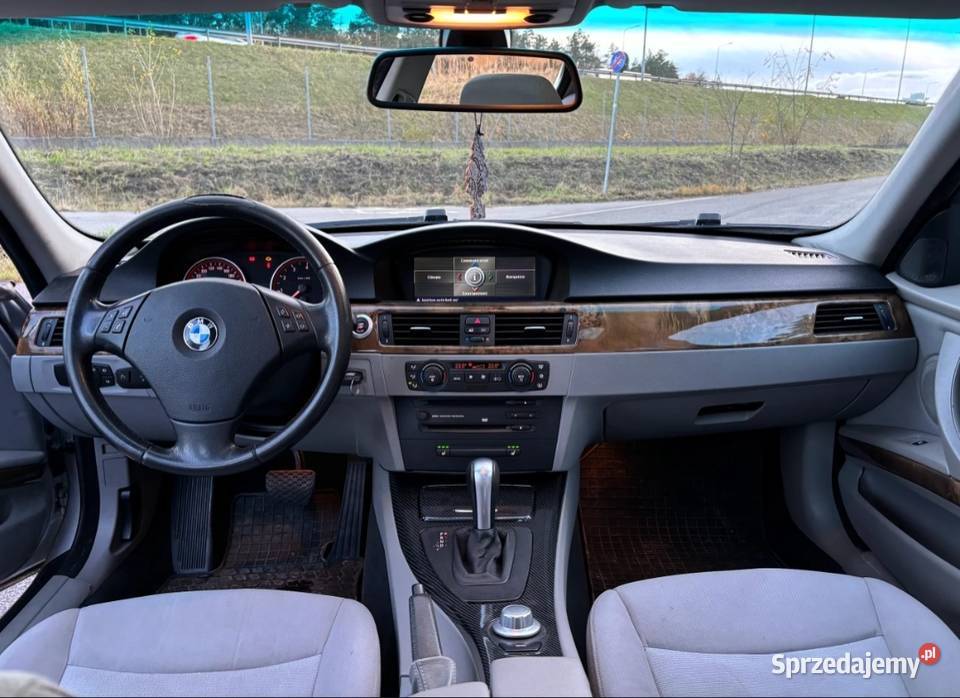 BMW E90 2005 30 258hp mazowieckie Marki