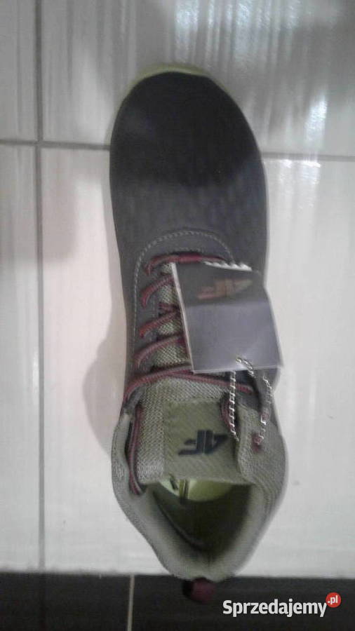 Buty zimowe trekkingowe 4F 42 nowe Łomża