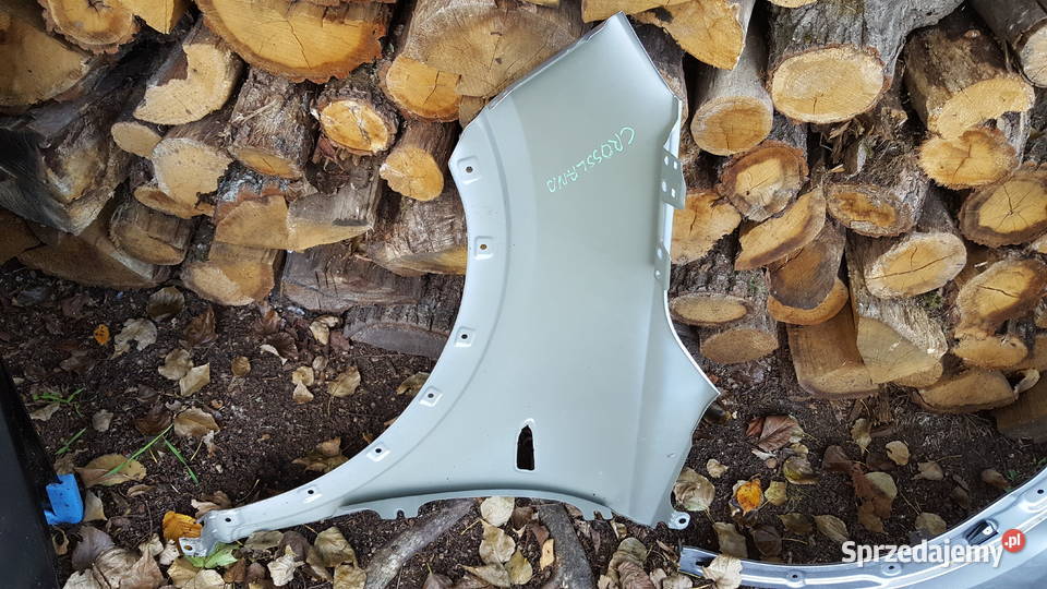 opel crossland x 2022r błotnik przód prawy Ostrów Wielkopolski