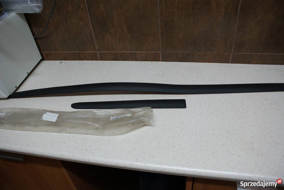 LISTWY BOCZNE UNIWERSALNE listwy boczne