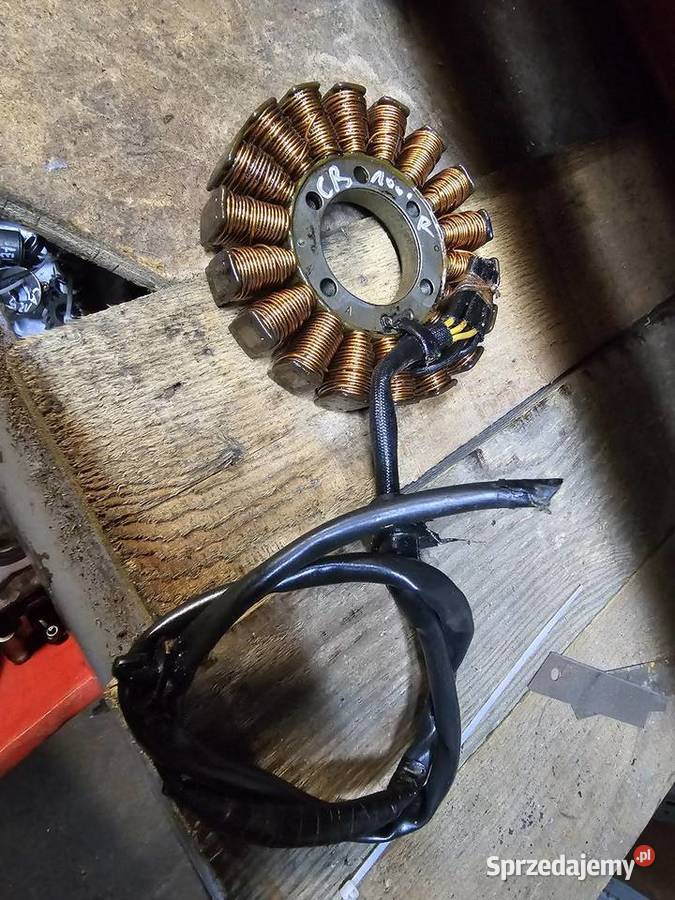 Honda cb1000r SC60 iskrownik stojan alternator Stojany Części i akcesoria motocyklowe Jelenia Góra