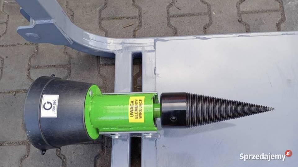 Łuparka świdrowa do drzewa firmy ABRA Karczowanie i usuwanie drzew