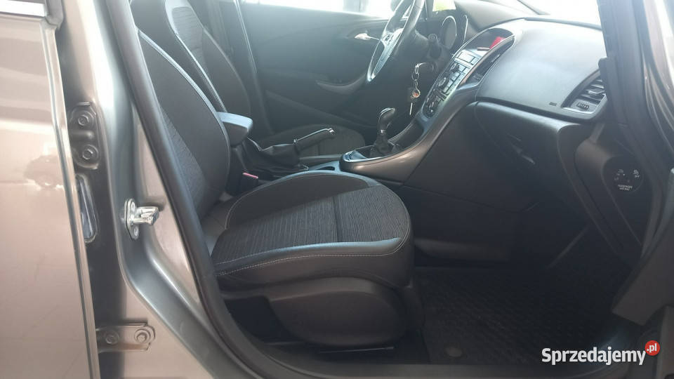 Opel Astra Astra IV 14 140 salon Polska szary Łódź