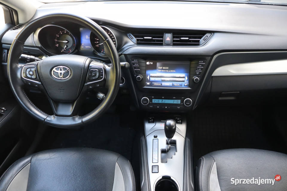 Toyota Avensis 20 Valvematic śląskie