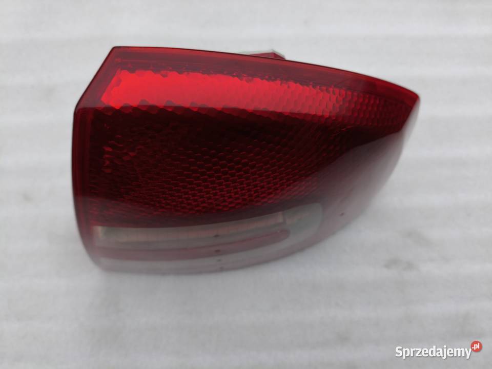 Lampa Prawy Tył Tylna Prawa Skoda Octavia II Wyszków