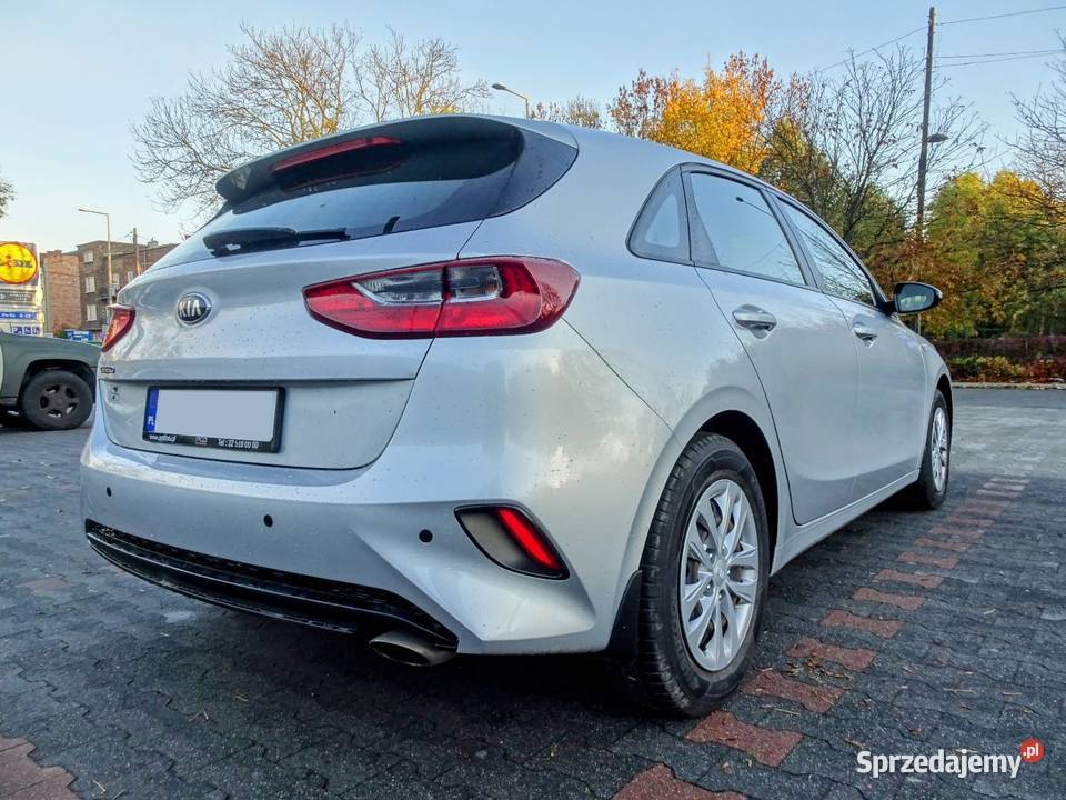 Kia Ceed III 10 TGDI 63 pierwsza rejestracja lakier metallic Warszawa
