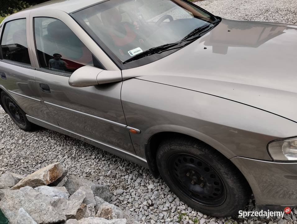 Opel Vectra B 16 16V benzyna Vectra Samochody osobowe Przeworsk