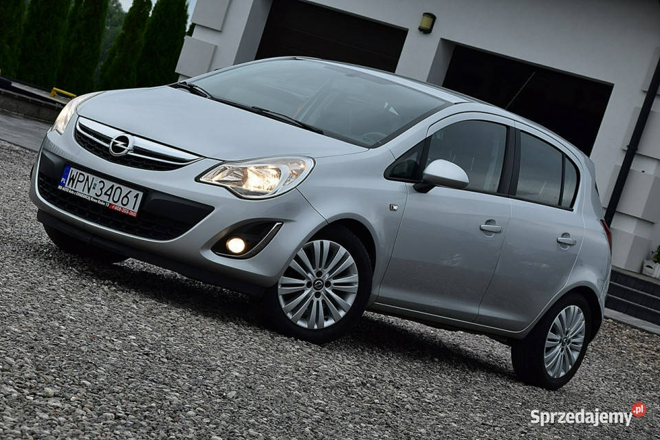 Opel Corsa Podgrzewane fotele Alu Gwarancja D elektrochrom. lusterko wst.