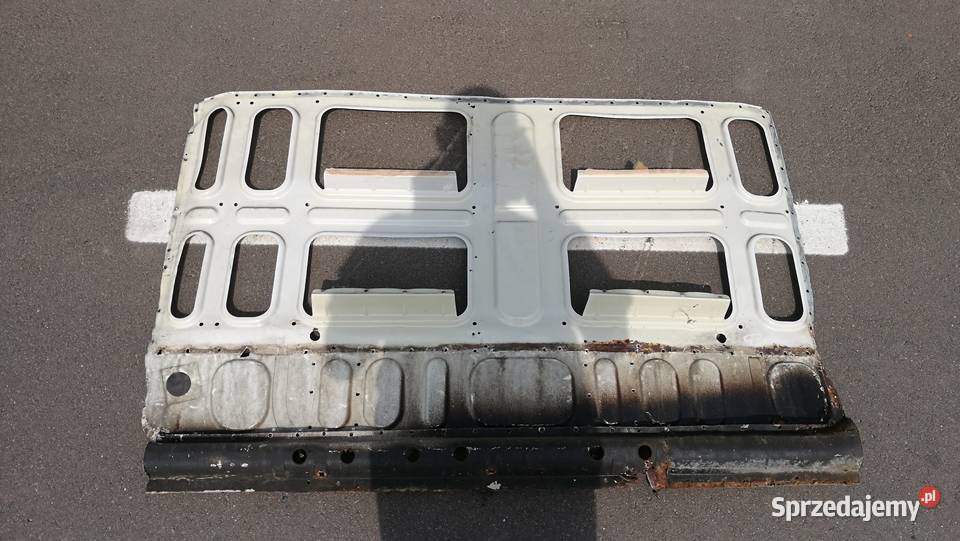 Sprzedam panel poszycie element boczny Iveco Poznań