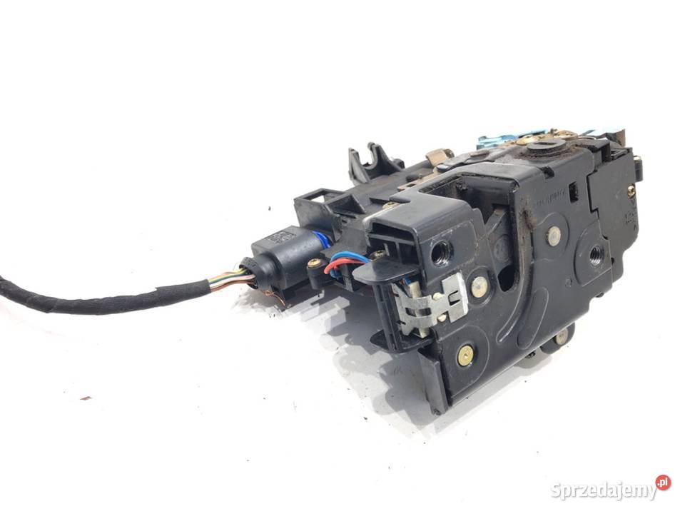 ZAMEK DRZWI PRAWY TYŁ SEAT ALTEA Minivan