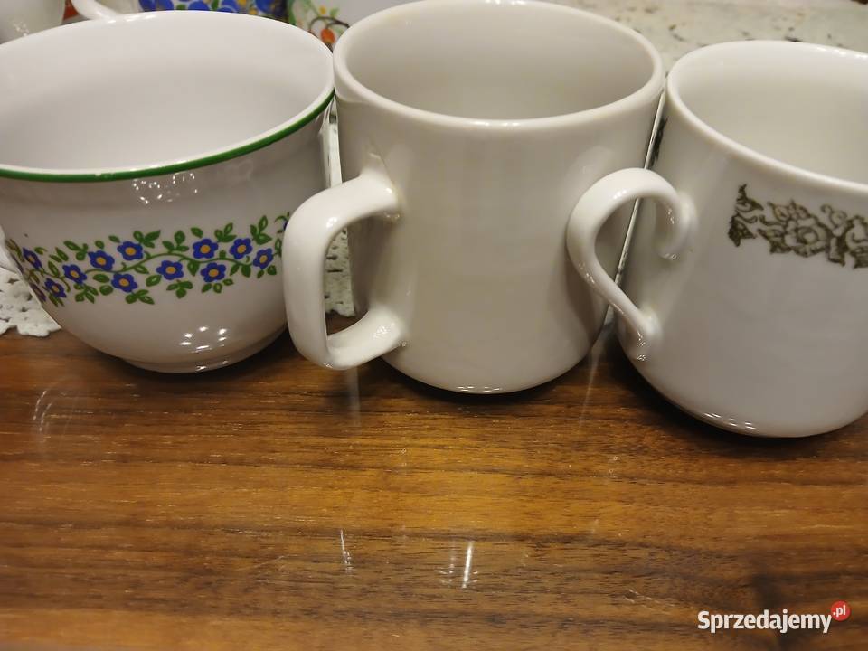 Porcelana z czasów PRLu sygnowana Warszawa sprzedam