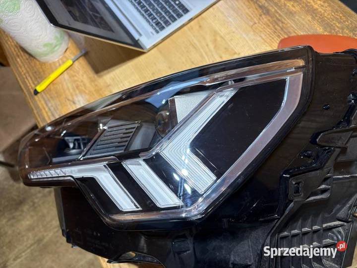 Audi Q3 II 20182025 lampa lewa Full LED Sierakowice sprzedam