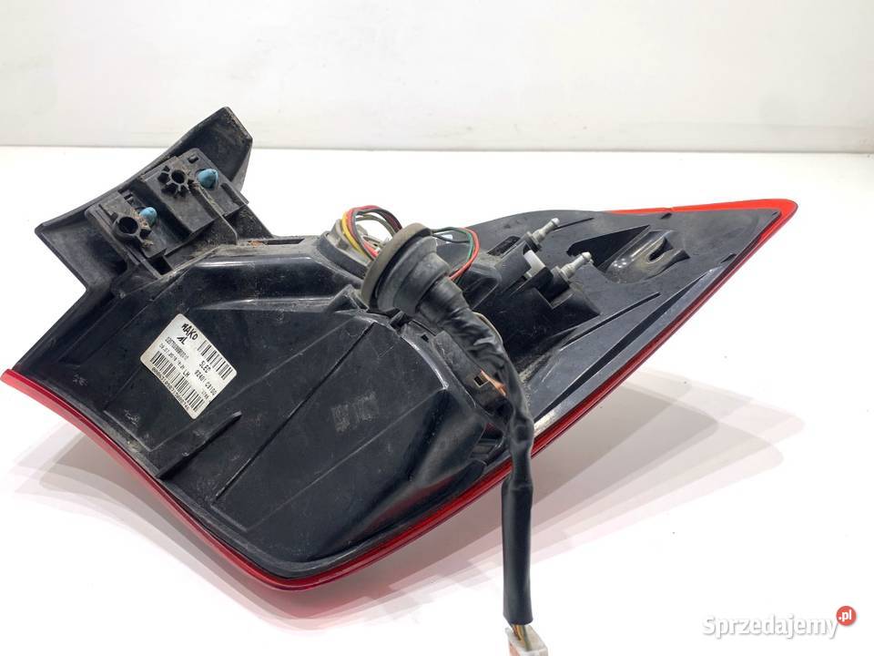 LAMPA LEWY TYŁ HYUNDAI i20 II 92401C8100