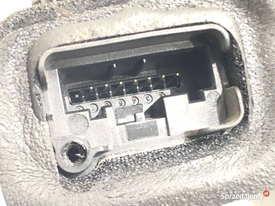 ZAMEK DRZWI PRAWY TYŁ SKODA FABIA III Hatchback osobowe