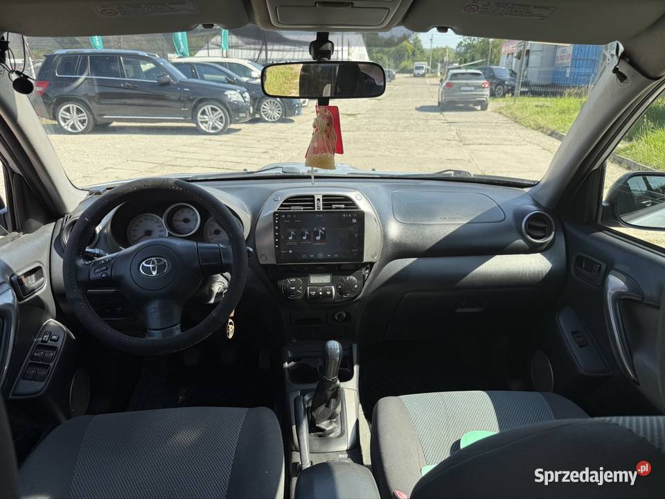 Toyota rav4 4x4 kamera cofania odtwarzacz DVD małopolskie Nowy Sącz