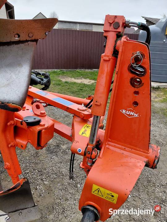 Kuhn multimaster 113 4 skibowy 31 Tarnogród