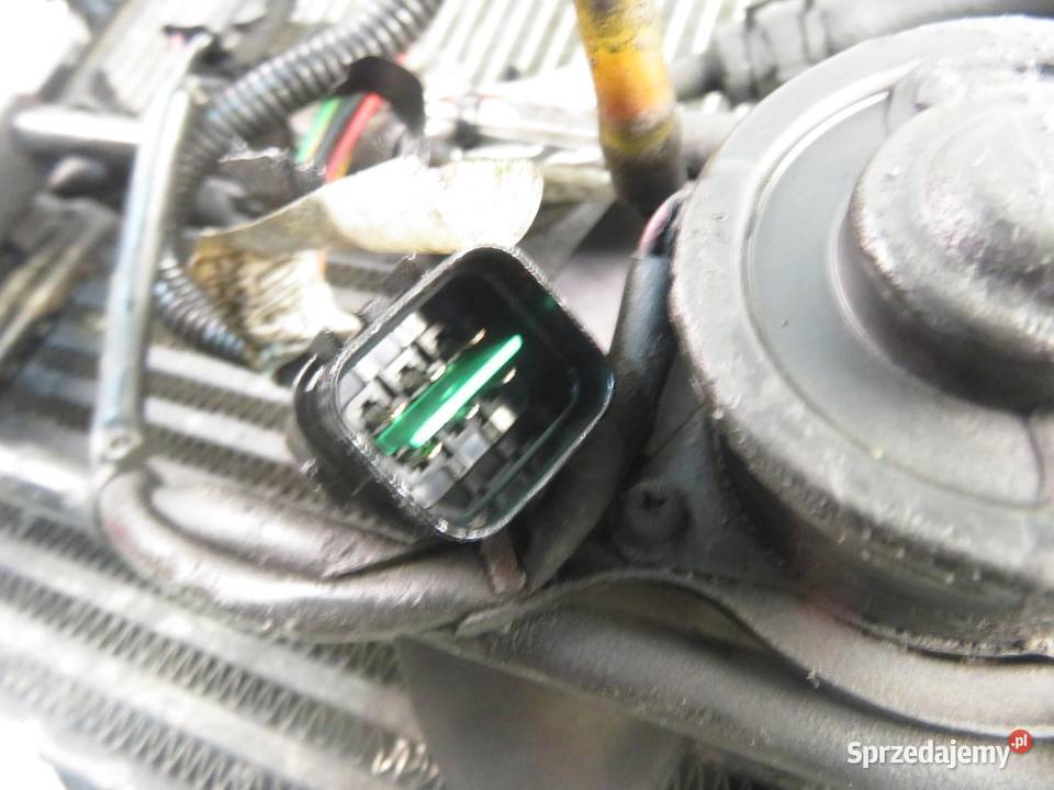 CHŁODNICA WODY INTERCOOLER KIA SORENTO I 25 CRDi