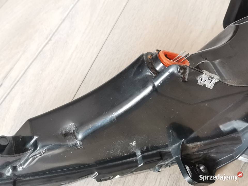 PEUGEOT 308 T9 LIFT LEWY KIERUNKOWSKAZ LED