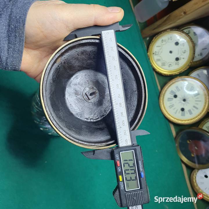 Stara mosiężna podstawa ze zbiornikiem do lampy Wrocław