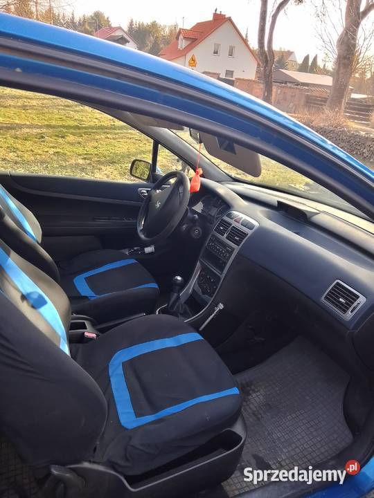 Sprzedam Peugeot 3072001 14 benzyna Biskupiec