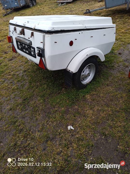 Przyczepka Niewiadow dwie sztuki łódzkie Sieradz