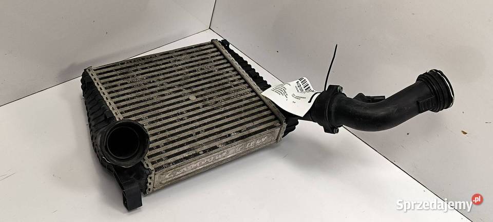 INTERCOOLER VOLKSWAGEN TOUAREG 7L0145803A Lipno