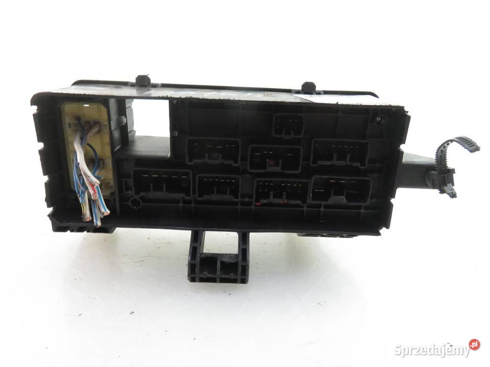 SKRZYNKA BEZPIECZNIKÓW OPEL MERIVA A osobowe małopolskie