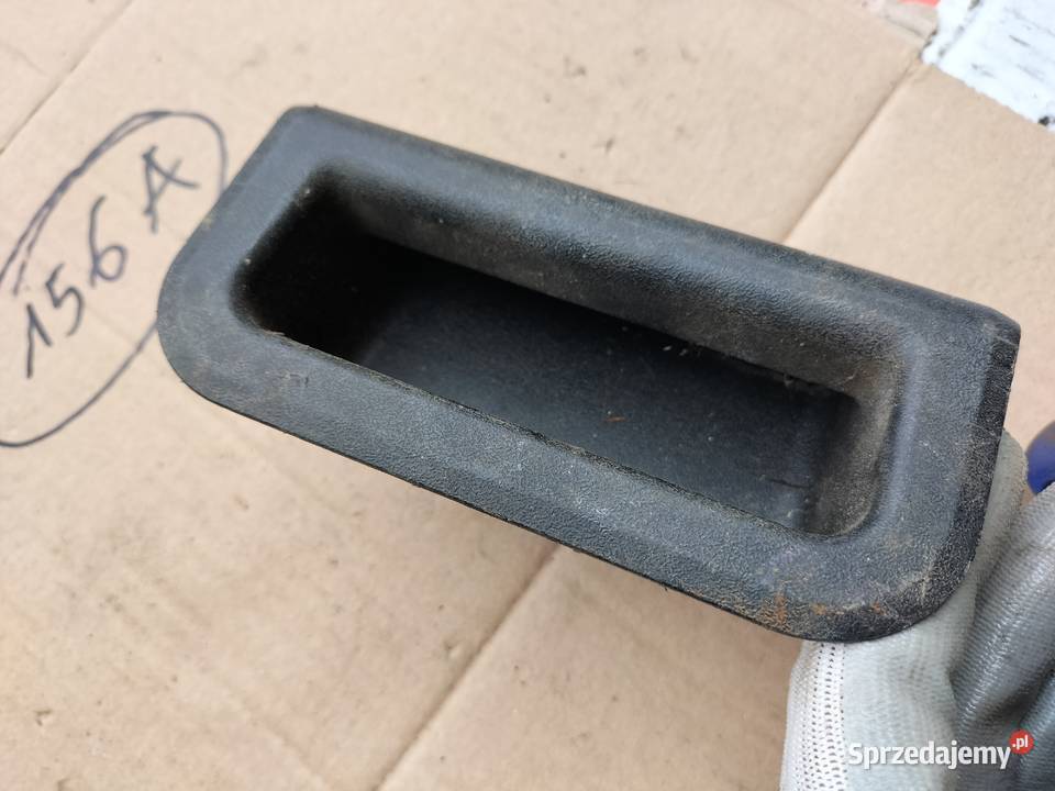 Audi 80 B4 80B4 KOMBI 8A9867821A Uchwyt Klamka Kamień-Kolonia sprzedam
