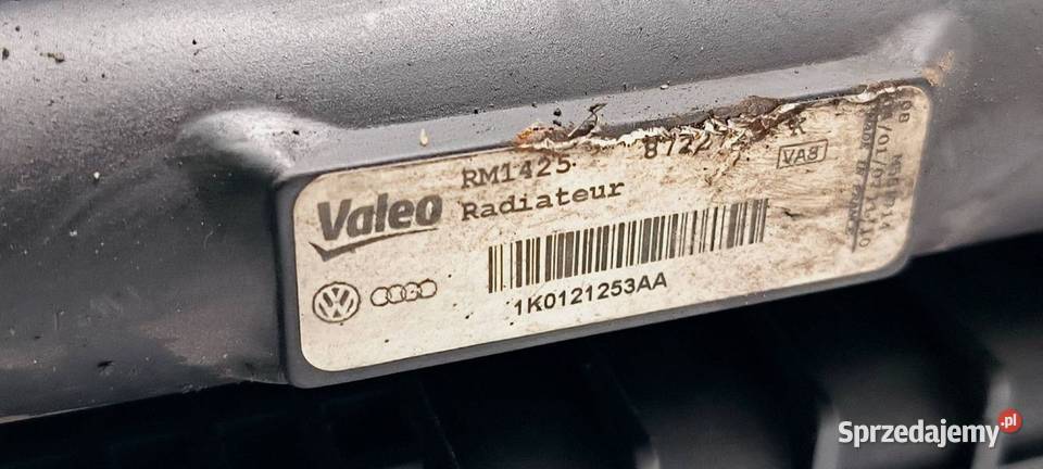 PAS PRZEDNI CHŁODNICE VOLKSWAGEN TOURAN