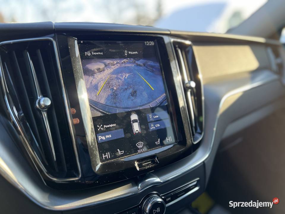 Volvo XC60 2018 bluetooth Warszawa sprzedam