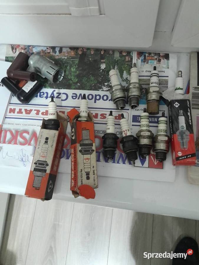 Świece iskrowe do samochodów i motocykli z prl łódzkie Kowalewice