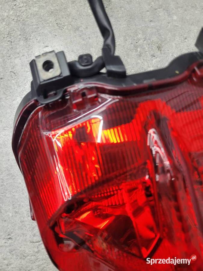YAMAHA MT 09 MT09 MT09 2124 OEM LAMPA TYŁ TYLNA Nowy Tomyśl sprzedam