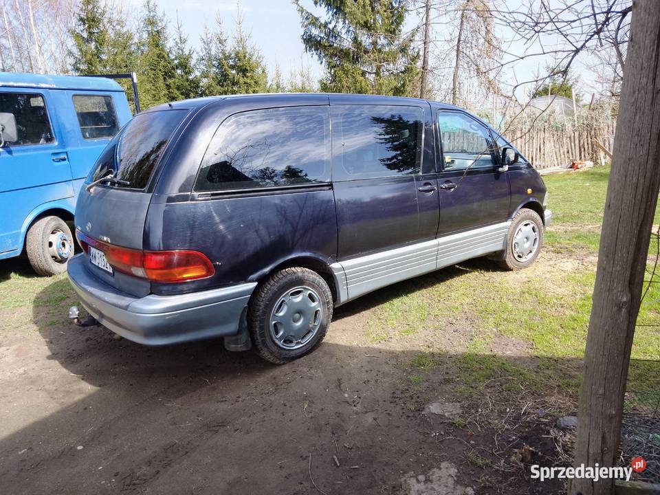 TOYOTA PREVIA 134KM Zalewo