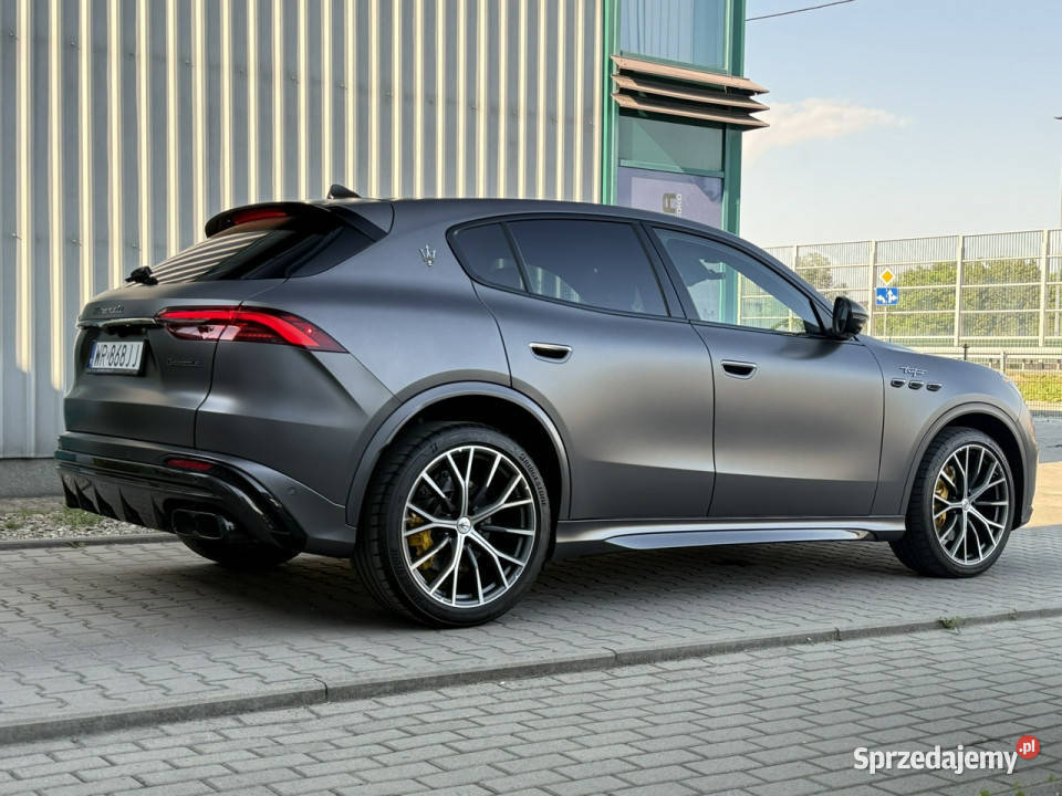 Maserati Grecale Trofeo 14 530 Japonia VAT marża małopolskie Węgrzce