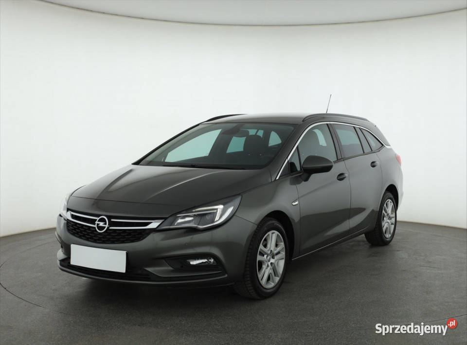 Opel Astra 14 T Piaseczno