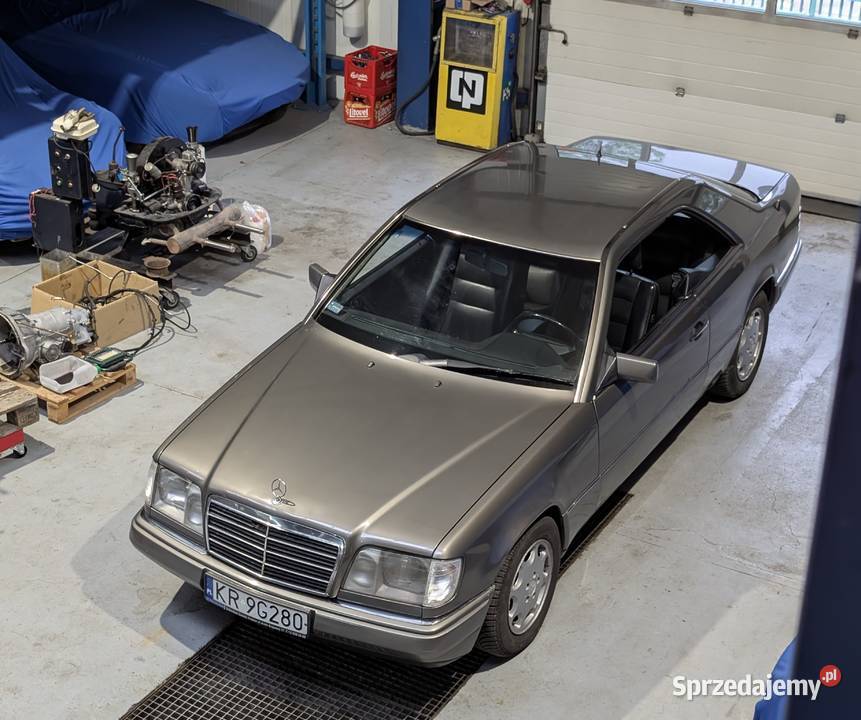 Mercedes 124 Coupe 220 Kraków