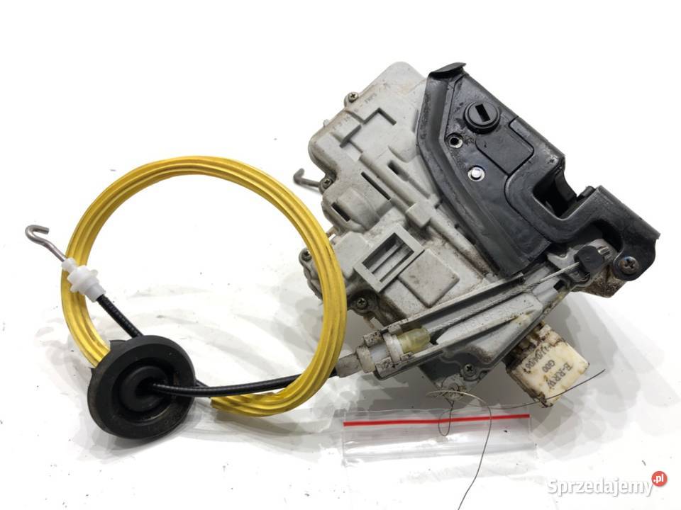 ZAMEK DRZWI PRAWY TYŁ AUDI A6 C6 Hatchback 0411