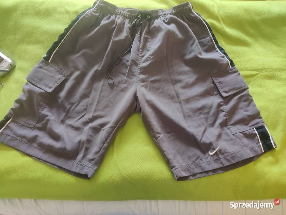 Spodenki krótkie Nike Myszków sprzedam