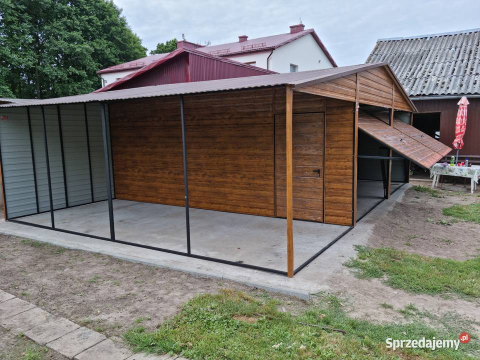 Ładny Garaż Blaszany z zadaszeniem bocznym 264zł/m2